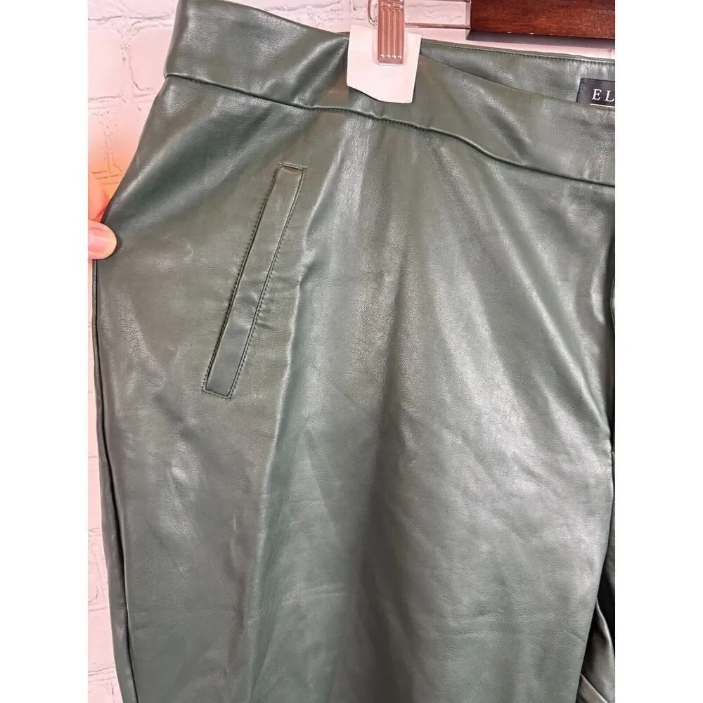 ELOQUII green stretch faux vegan leather cropped ankle pants 24 NWT - Picture 5 of 10